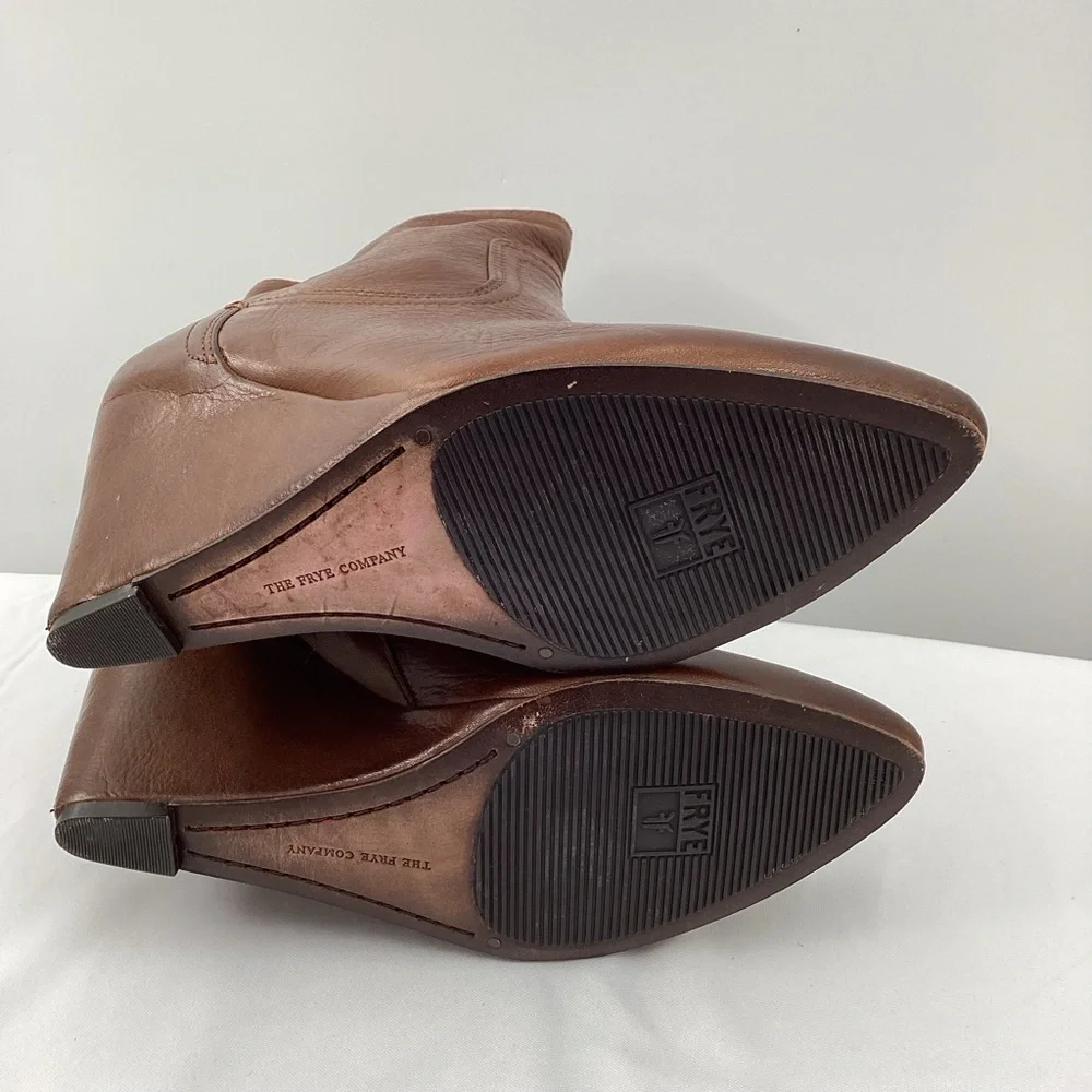Frye Carson Cognac Dark Brown Leather Wedge Boots